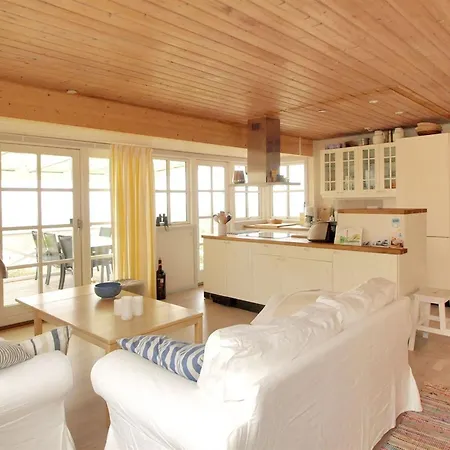 Iikka - 300m From The Sea By Interhome Feriehus