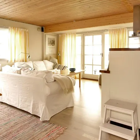 Iikka - 300m From The Sea By Interhome